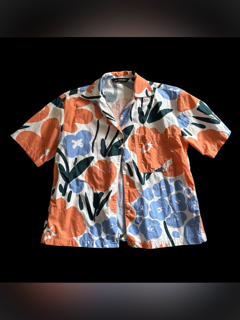 Uniqlo x marimekko short sleeve shirt
